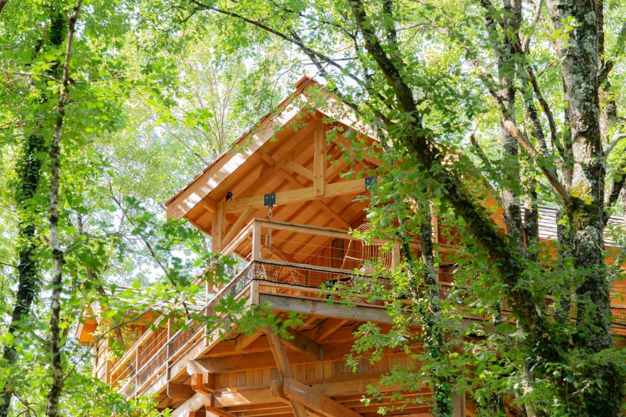 Dolce Et Cabane Berat Luaran gambar