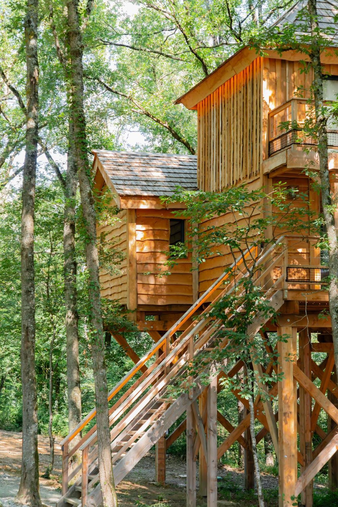 Dolce Et Cabane Berat Luaran gambar
