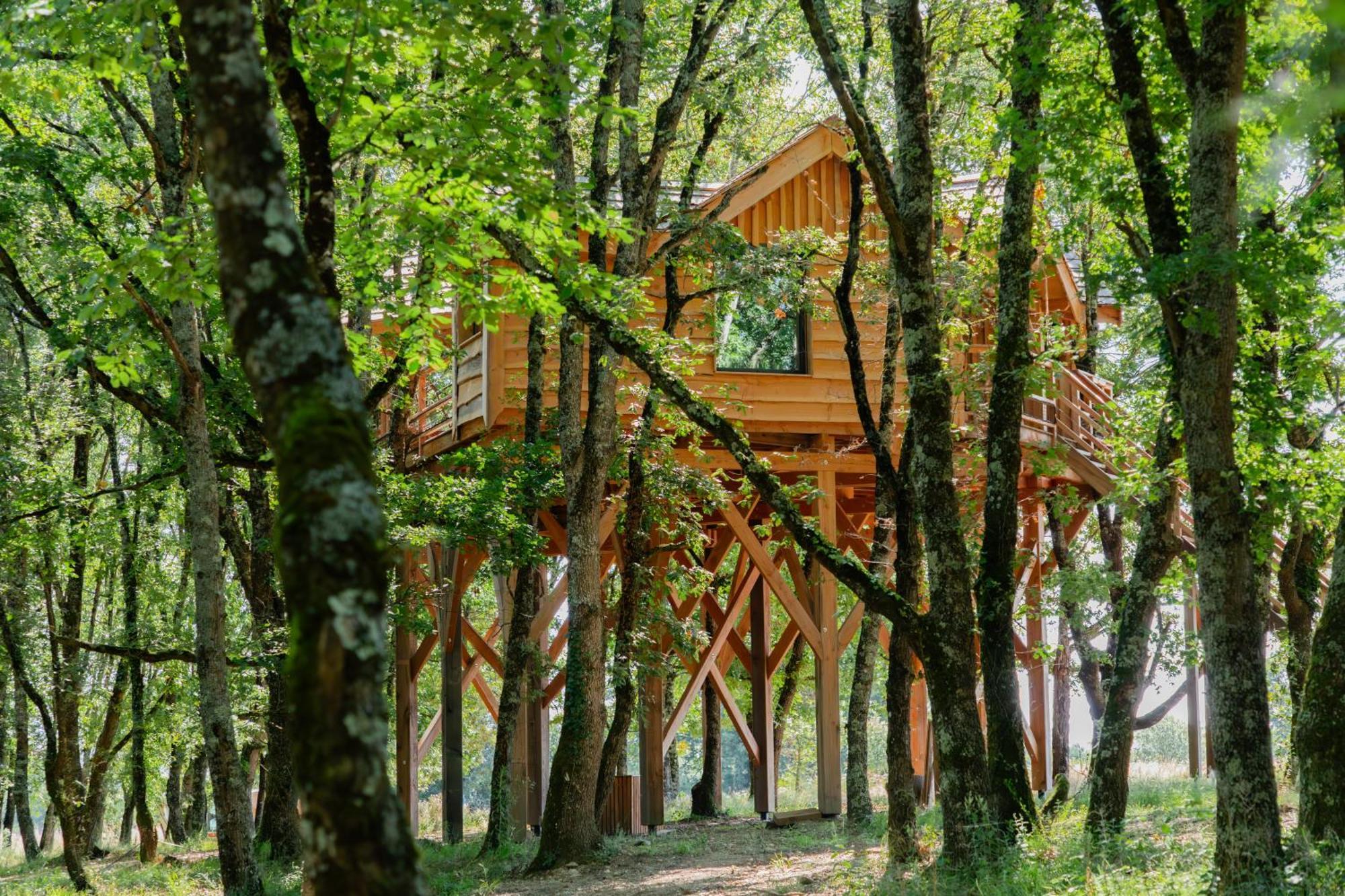 Dolce Et Cabane Berat Luaran gambar