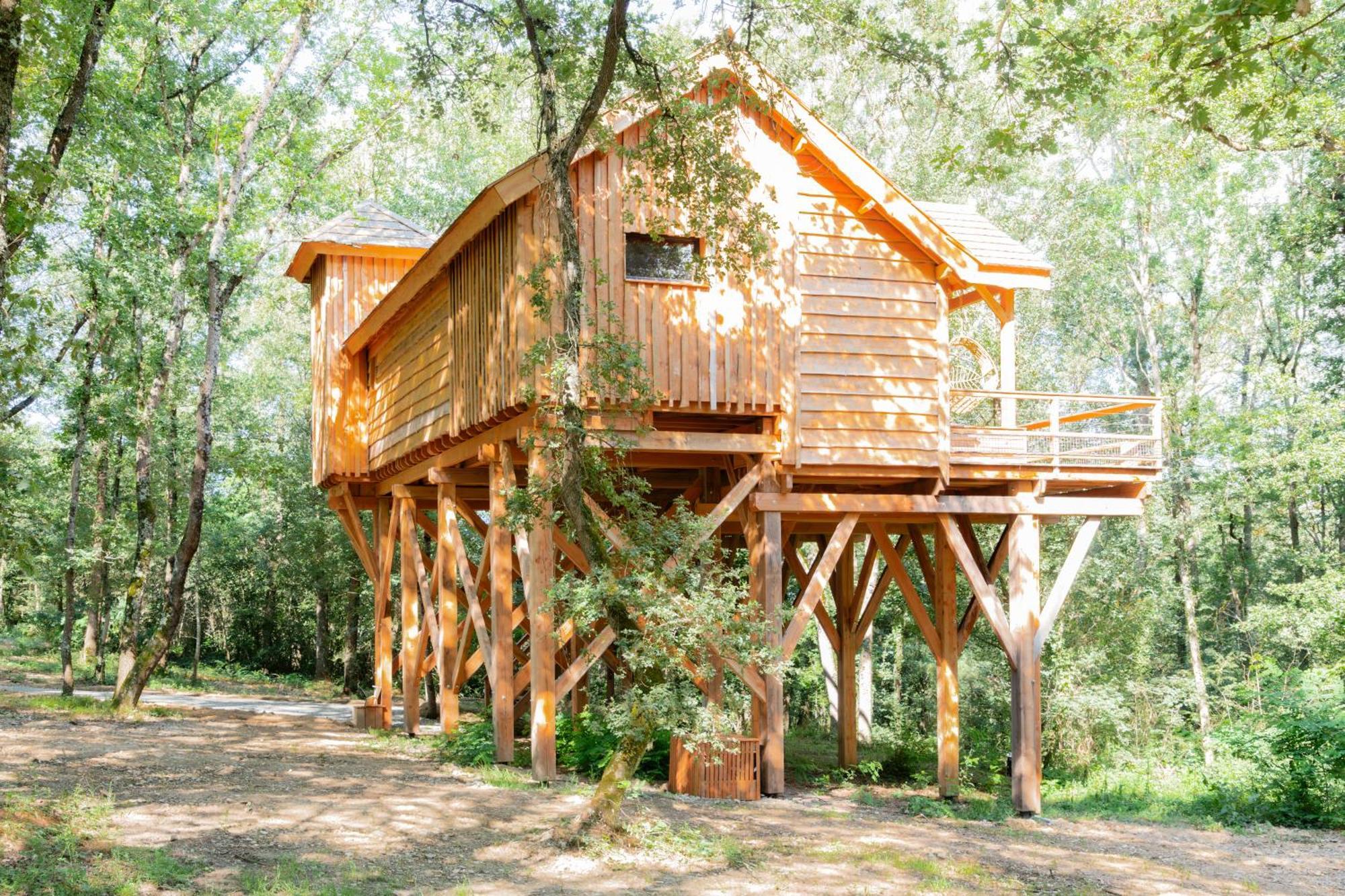 Dolce Et Cabane Berat Luaran gambar